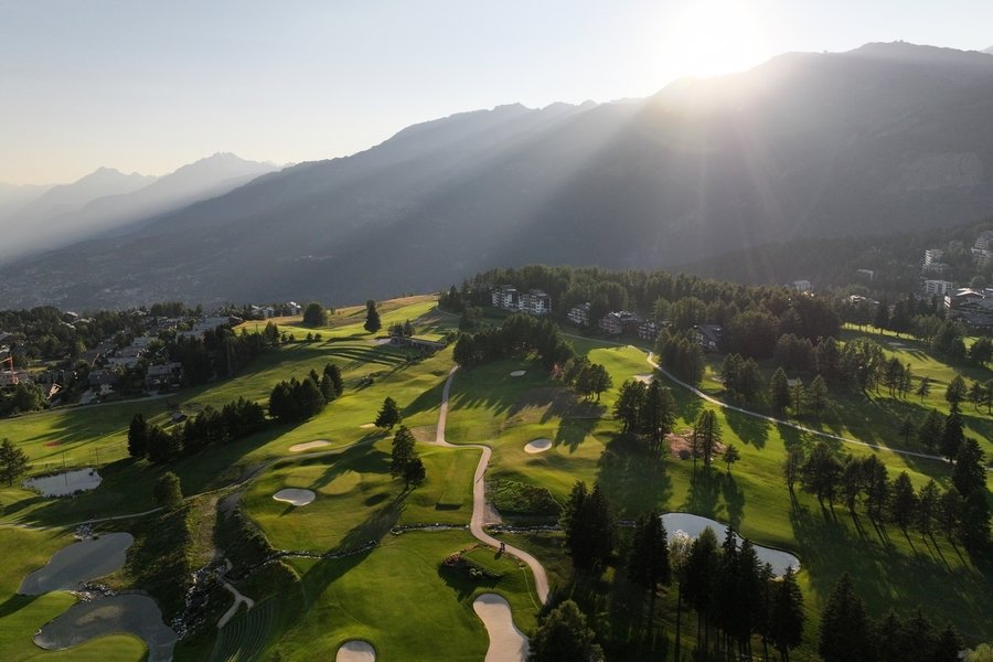 Overview of hole n°9-10-12-17 Overview of hole n°9-10-12-17